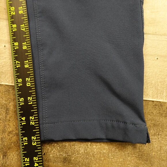 Eddie Bauer ClimaTrail Cargo Crop Pants Women’s 2 Navy Performance Hiking - Picture 4 of 14